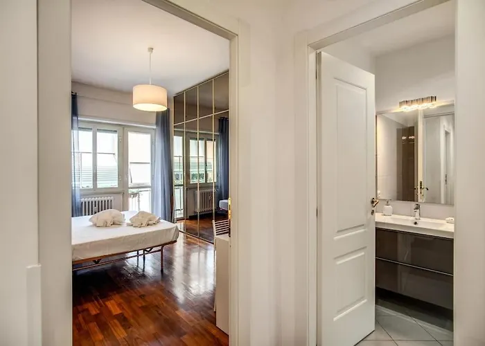 Homely - Spacious In Gianicolo District * Roma